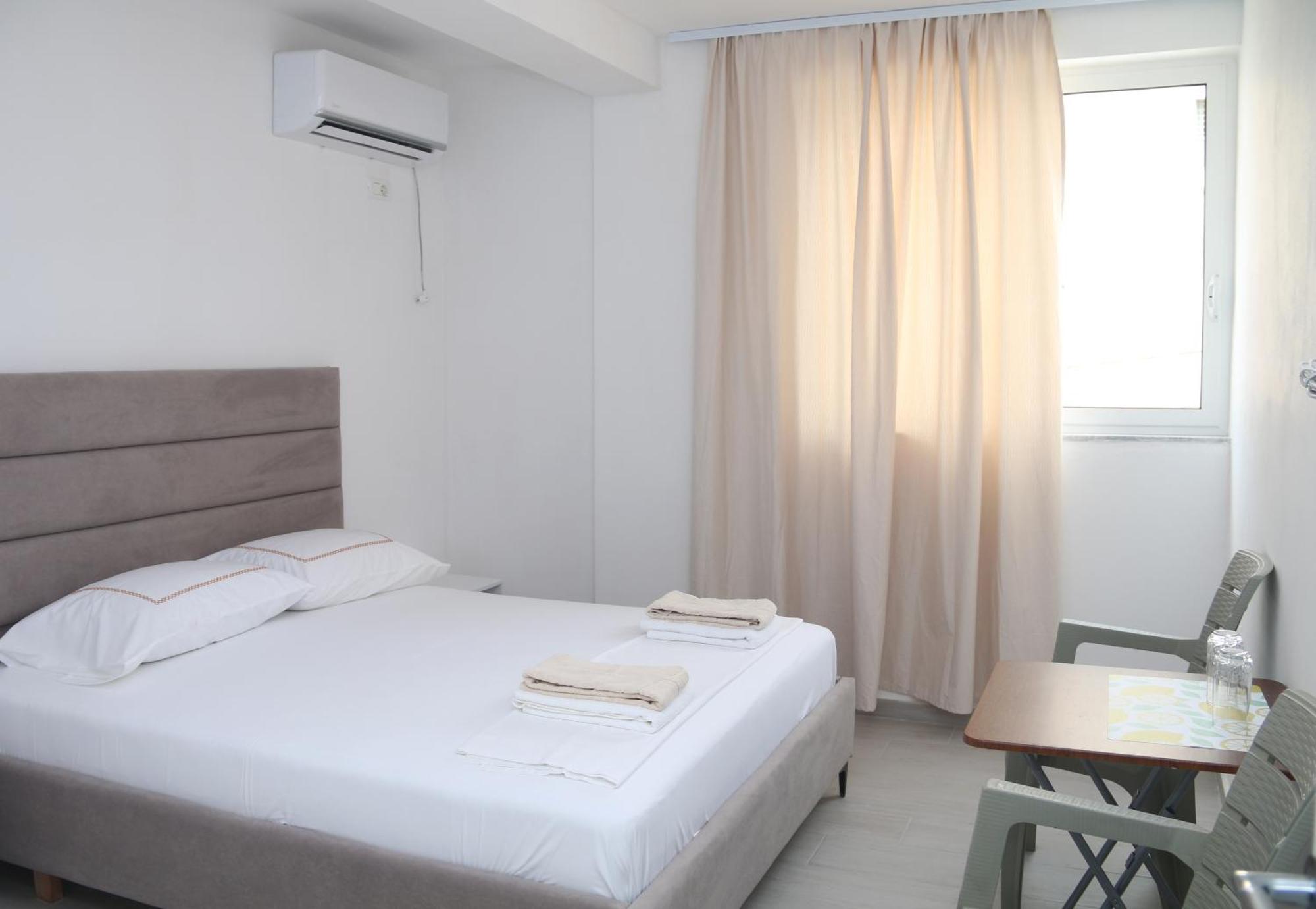 Vila Jovani Sarande Luaran gambar