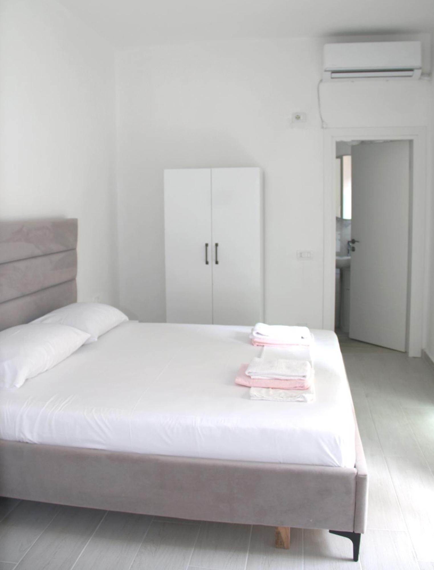 Vila Jovani Sarande Luaran gambar